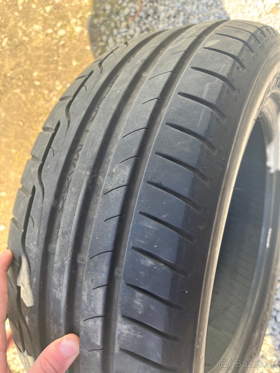 Dunlop 215/55r16