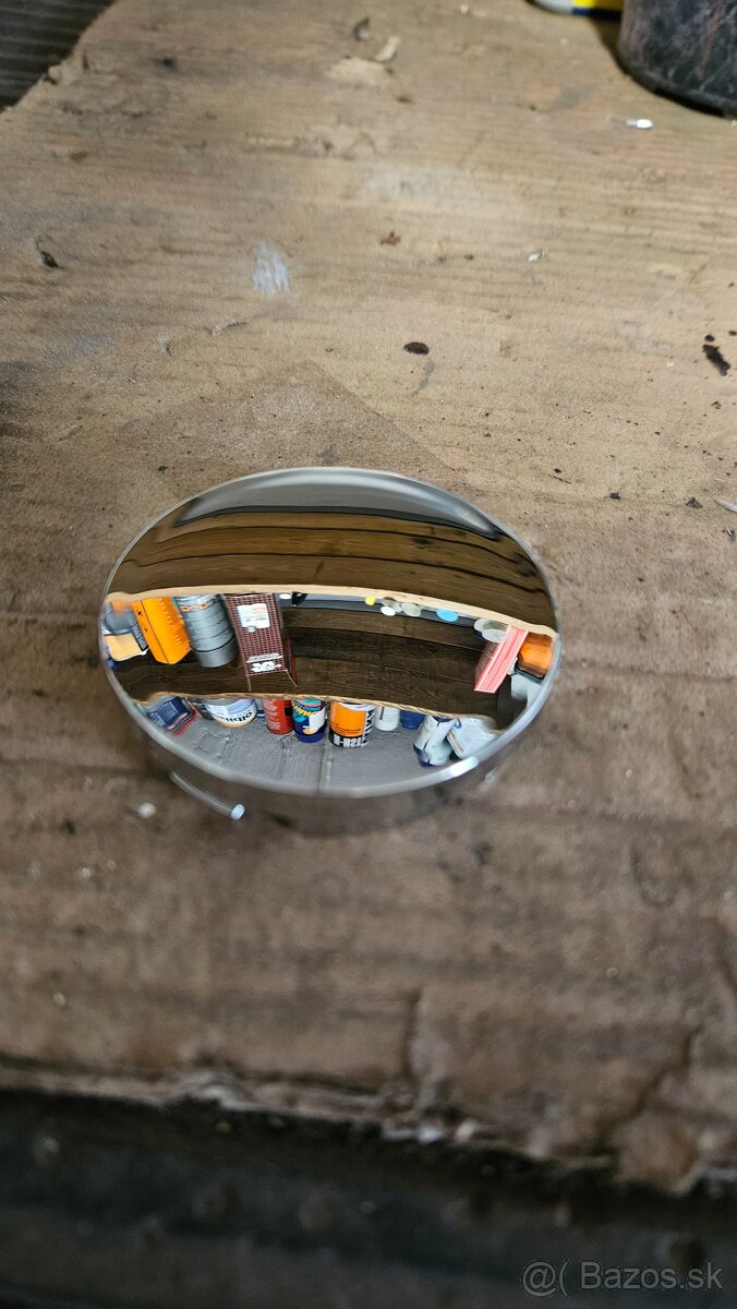 Predám stredové krytky kolies 56mm