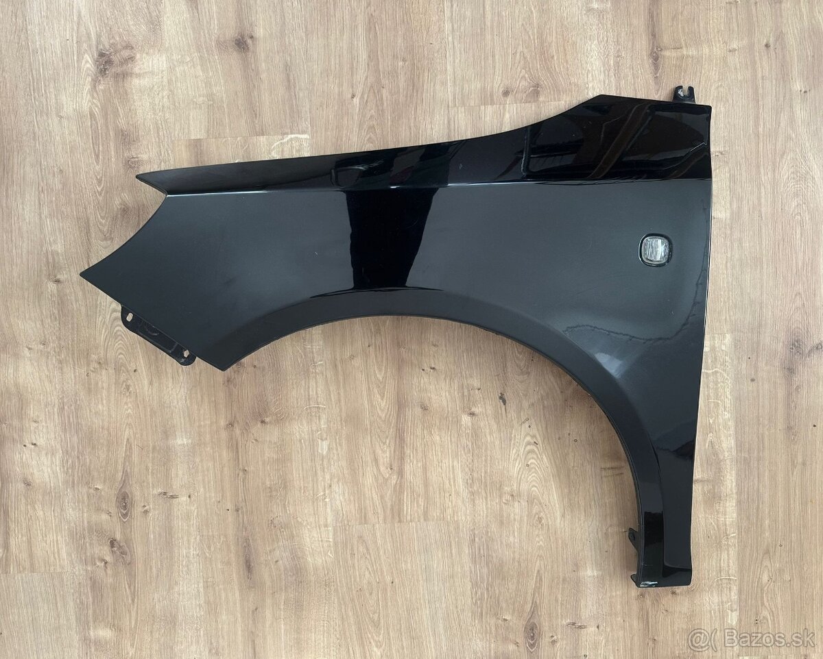 Škoda fabia 2 predný ľavý blatník