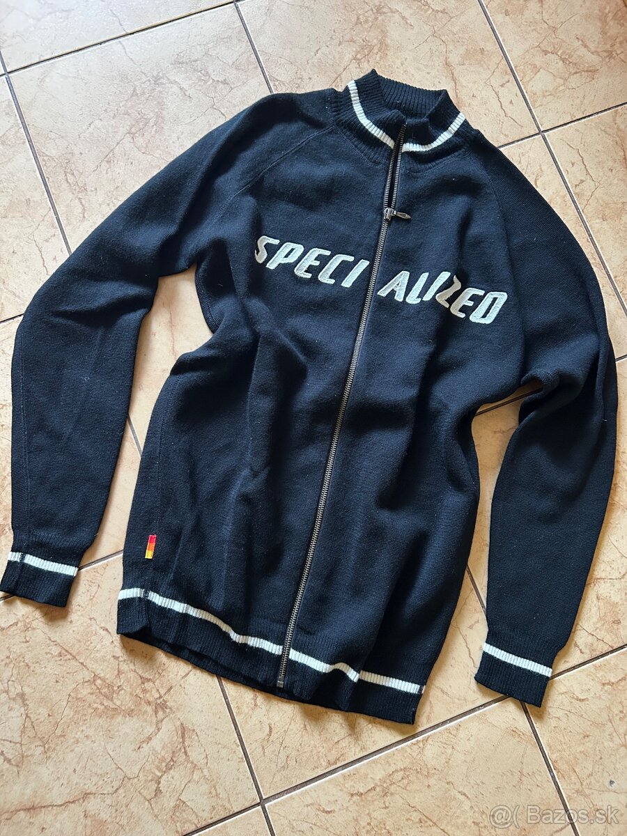 Predám originálne cyklo oblečenie
