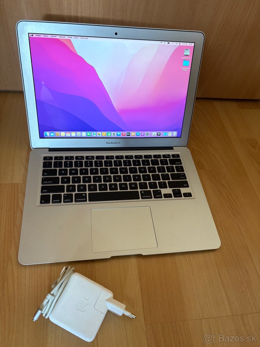 Macbook Air 13” early 2015