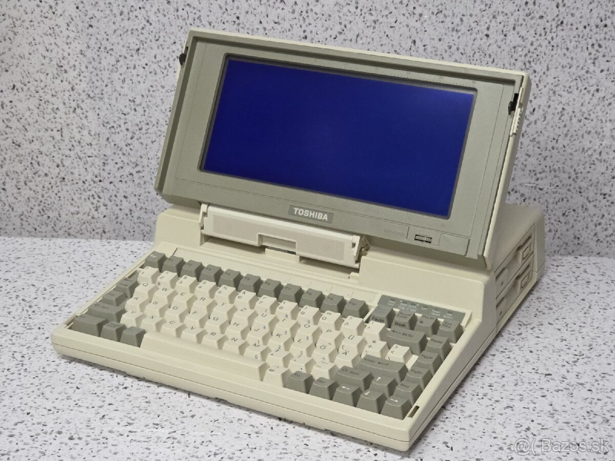 RETRO LAPTOP 》 TOSHIBA T1200 》HISTORICKÝ NOTEBOOK