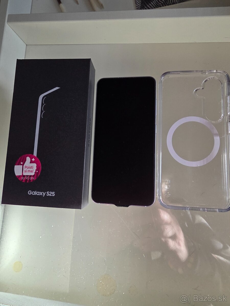 Samsung Galaxy S25 512gb.