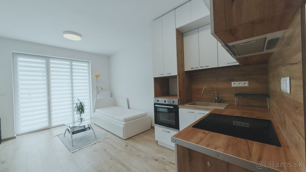 nový 1‑izbový byt (garsónka) v Kysuckom novom meste