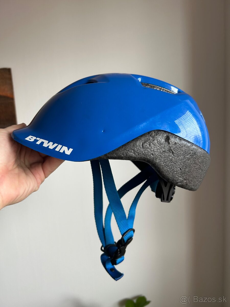 Detska cyklisticka prilba