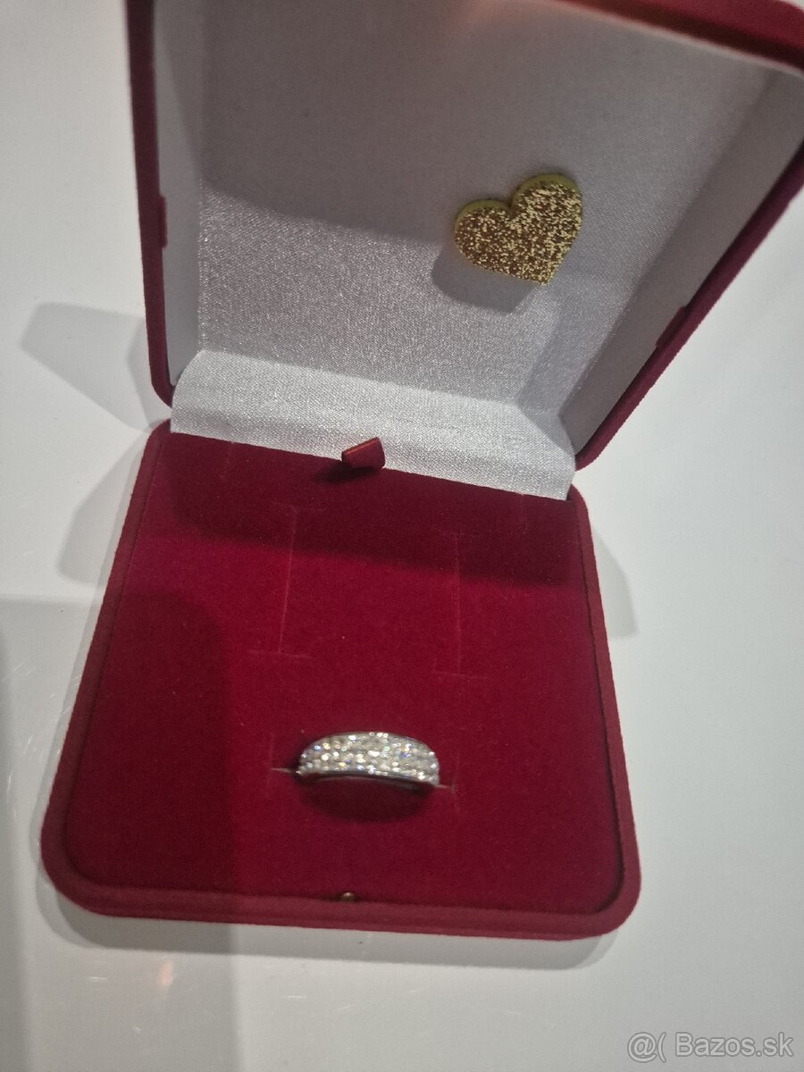 Strieborný prsteň SWAROVSKI