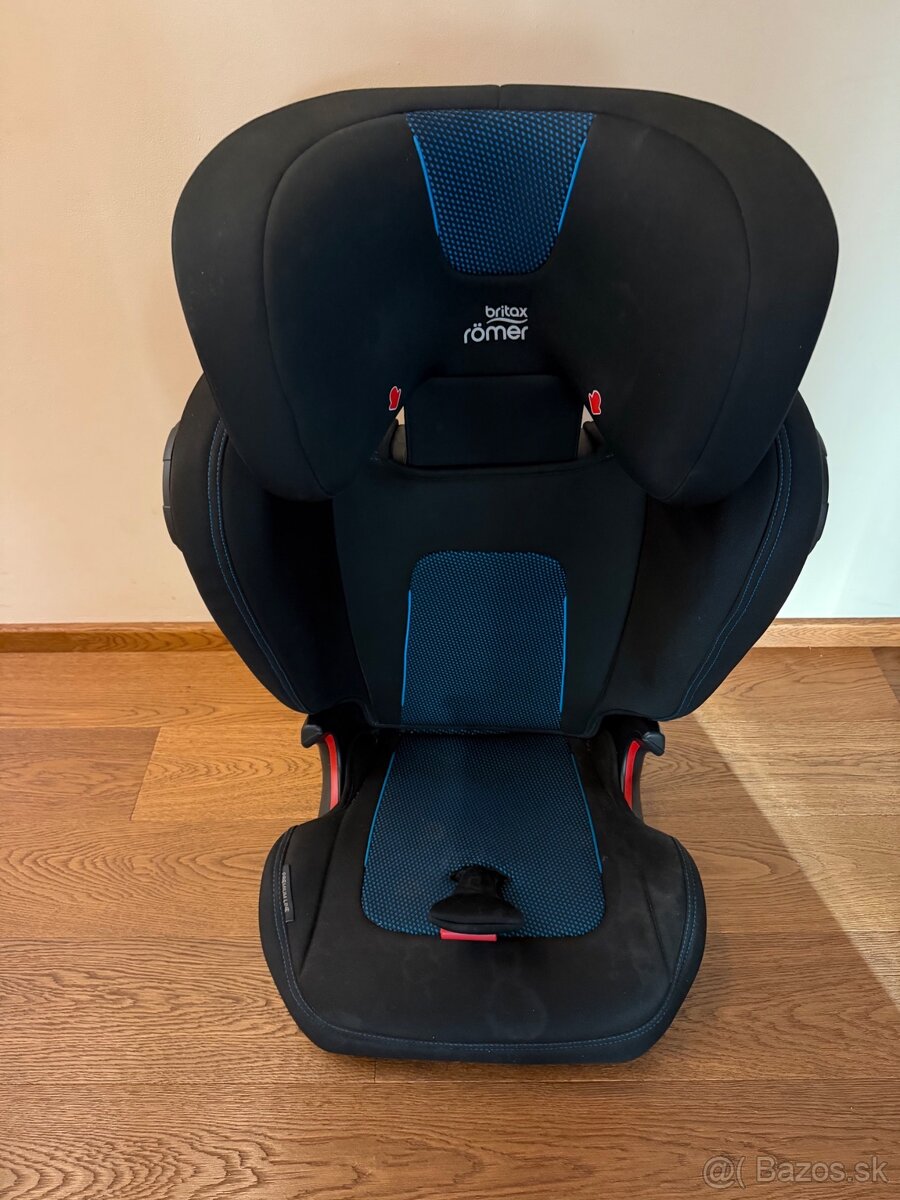 Predám prémiovú autosedačku Britax Römer Kidfix III S