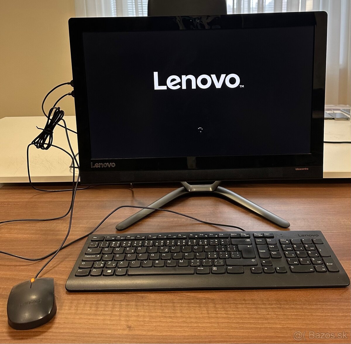 Lenovo All on One IdeCentre 300-20ISH