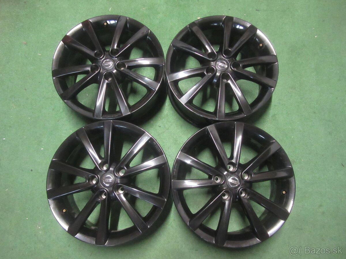 R17 Hliníkové disky NISSAN QASHQAI rozteč 5x114,3