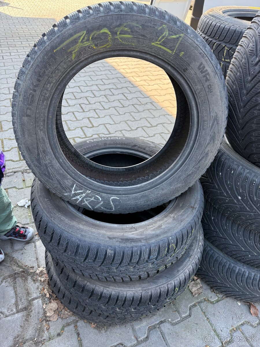 21. Zimne pneu nokian 175/65 R15 84 T 2018