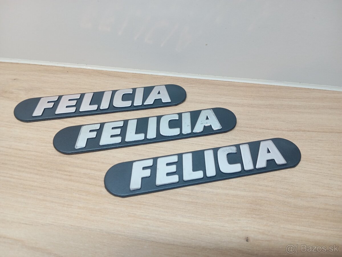 Nový nepoužitý nápis Škoda Felicia