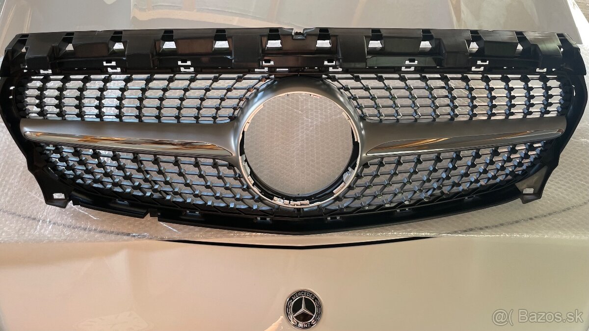 Predná maska / gril Mercedes-Benz CLA 180