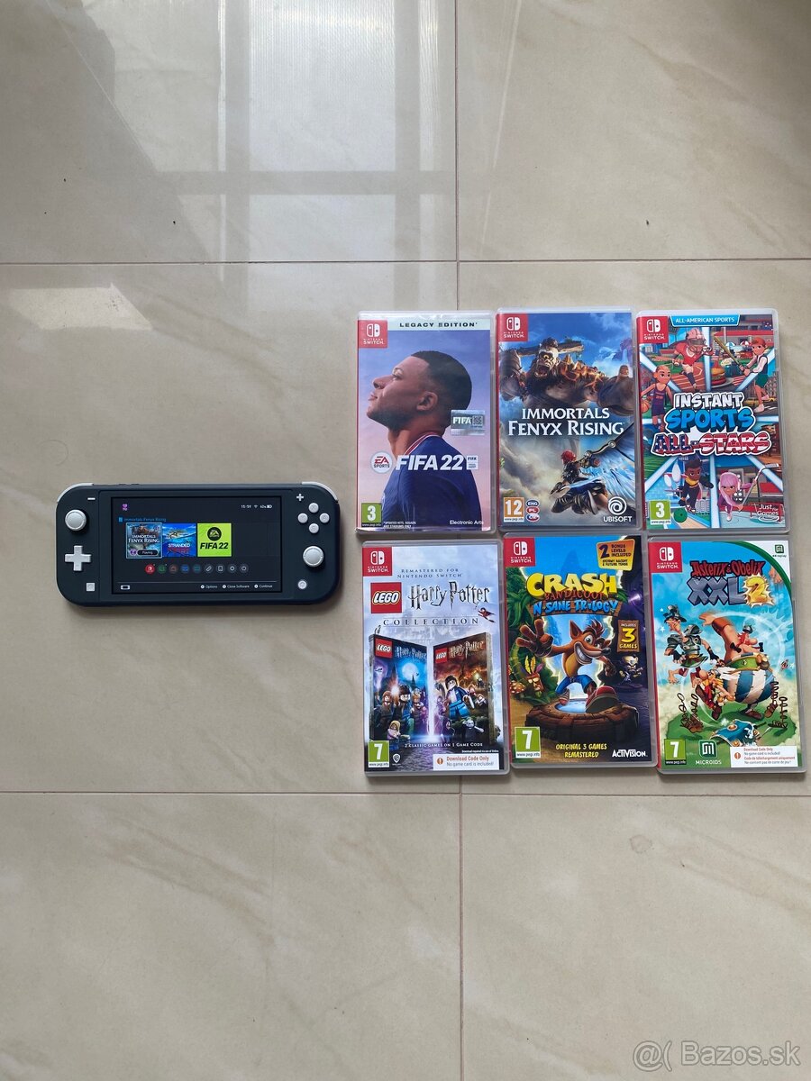 Nintendo Switch Lite + Hry