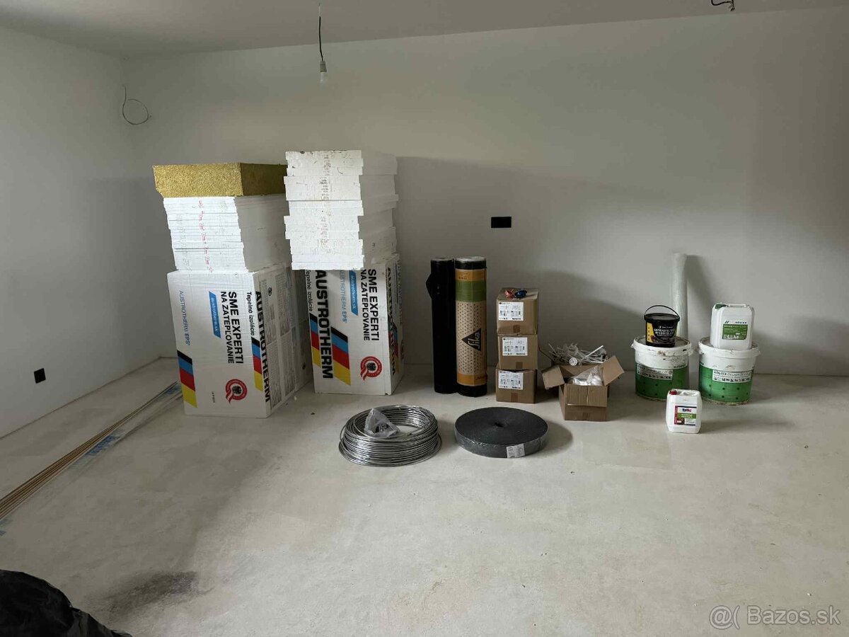 Drobný stavebný materiál k zatepleniu a hydroizoláciám