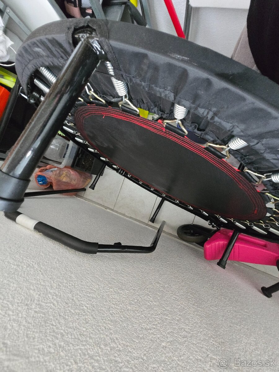 Mini trampolína