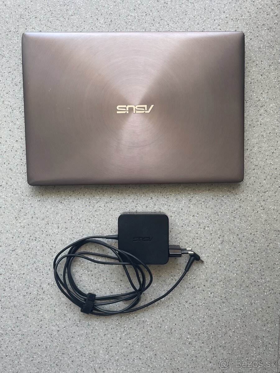 ultratenký Asus ZenBook UX303U