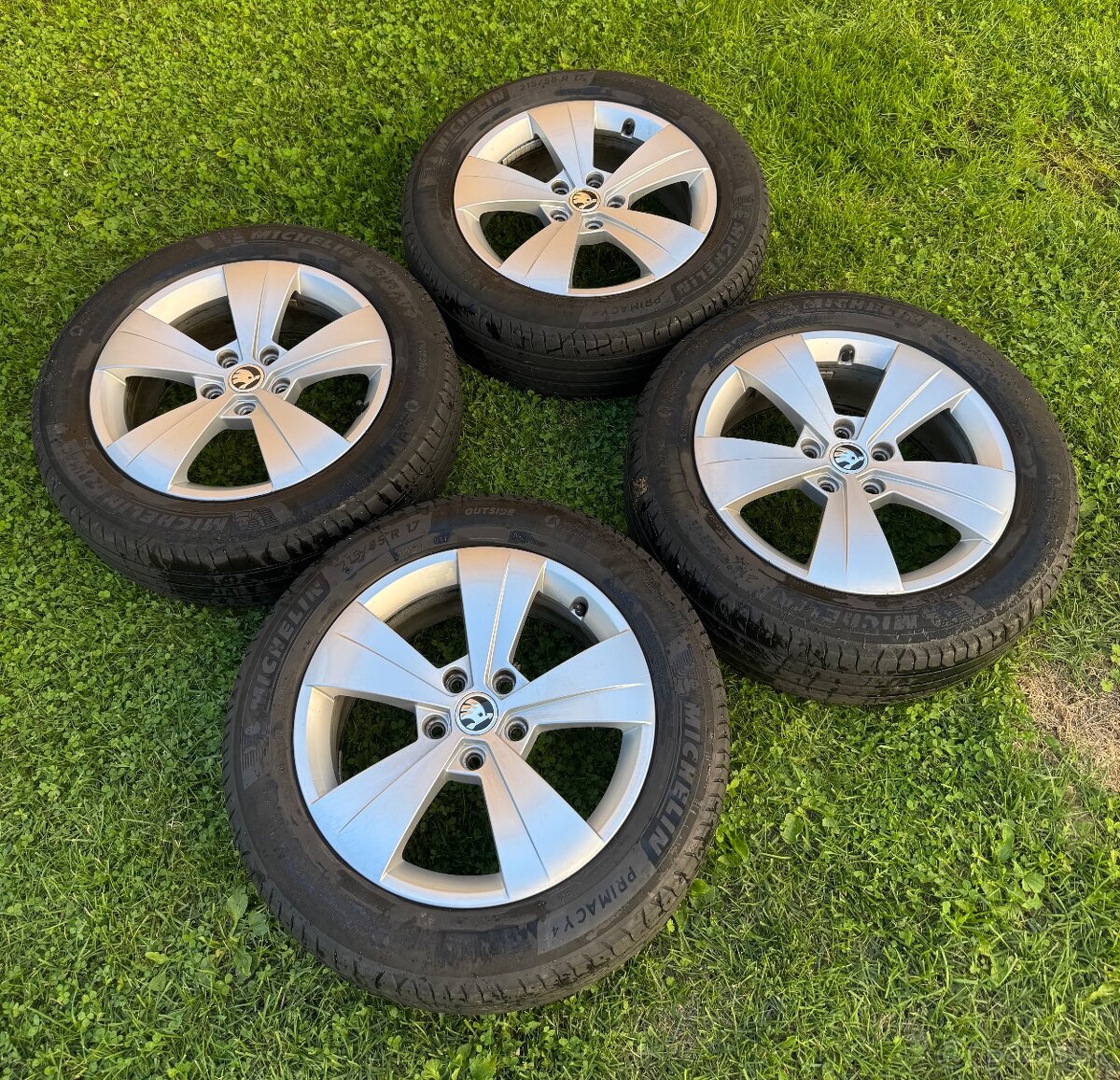 Predam originál Škoda Triton sadu 5x112 SuperB