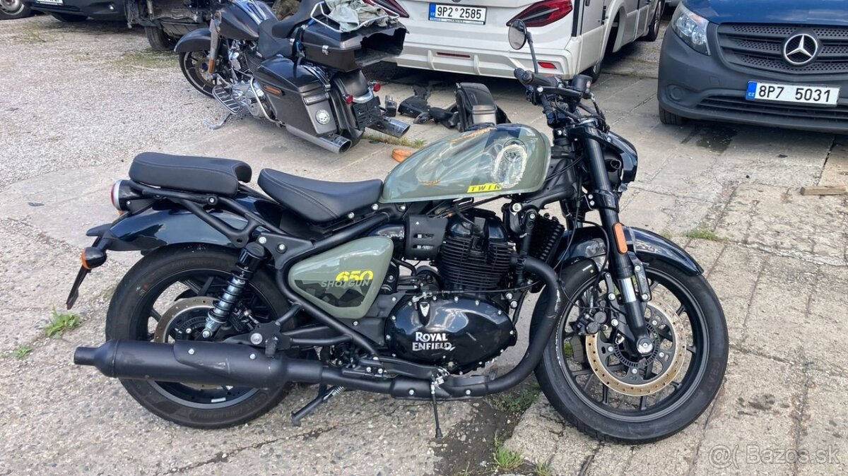 Royal Enfield Shotgun 650