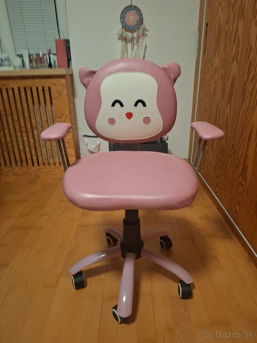 Detská otočná stolička