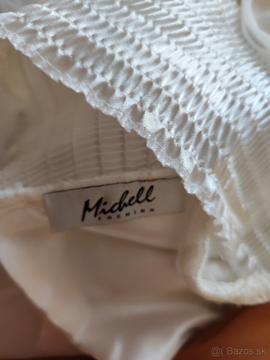 Šaty na 1.sv prijmanie