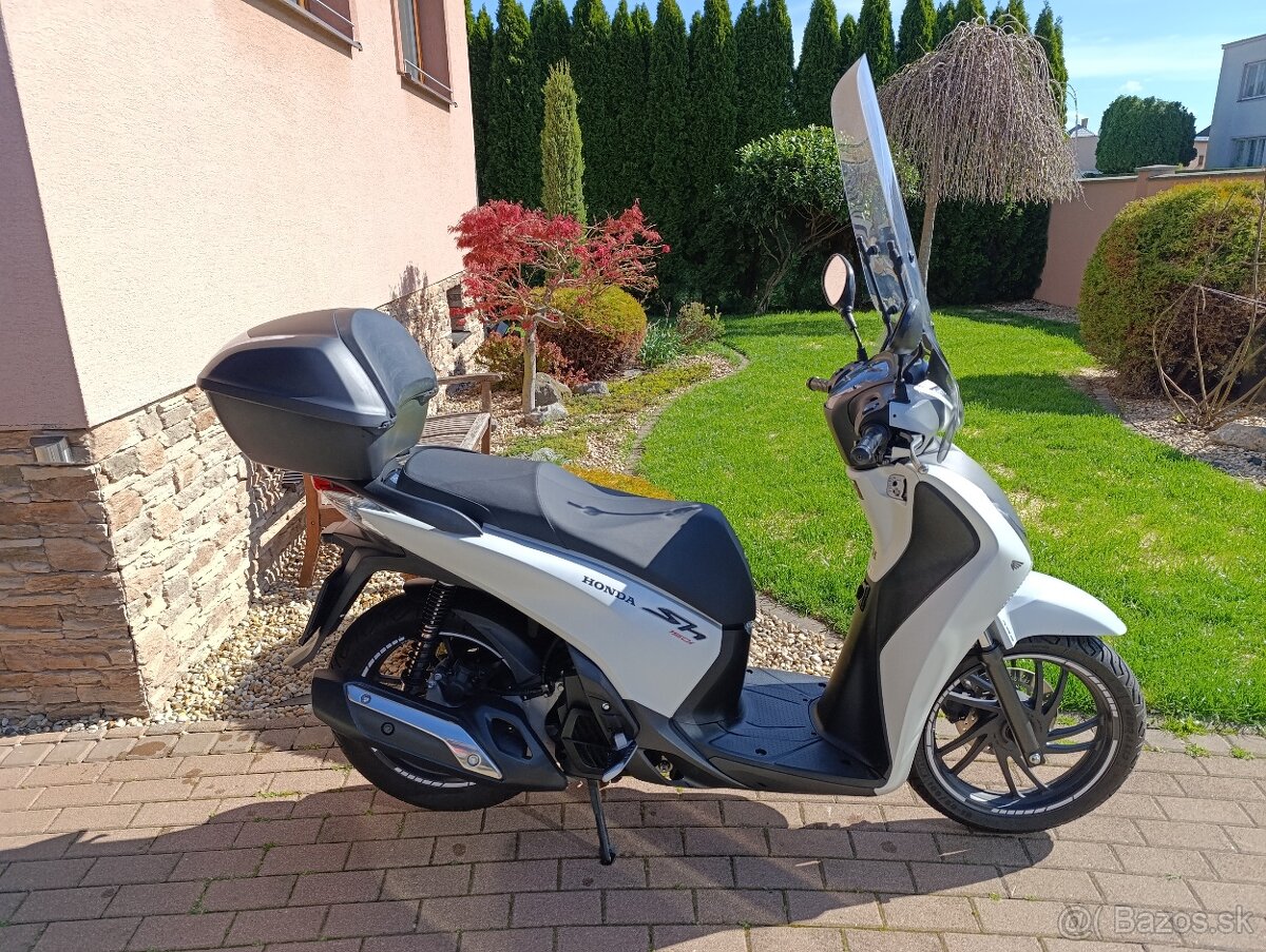 Honda SH 150 AD