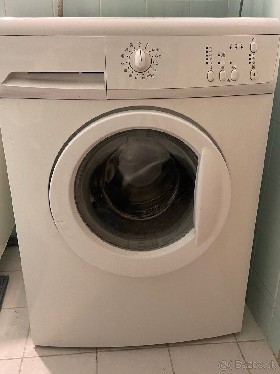 Pracka IKEA