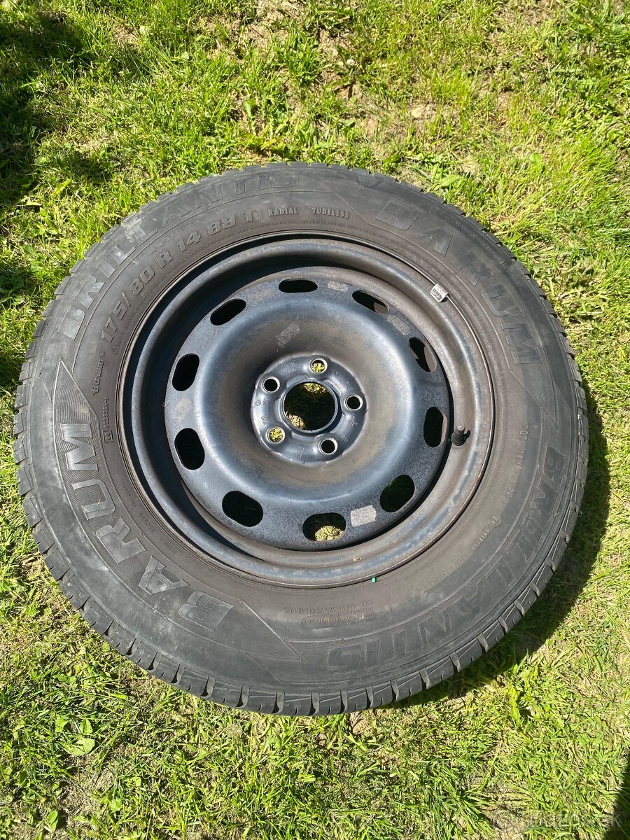 14” kolesa roztec  5x100. z Octavie