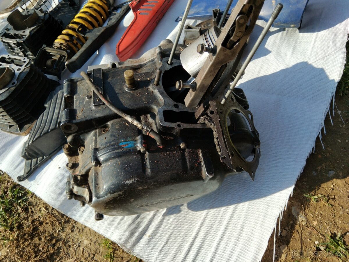 Motor honda xr 500