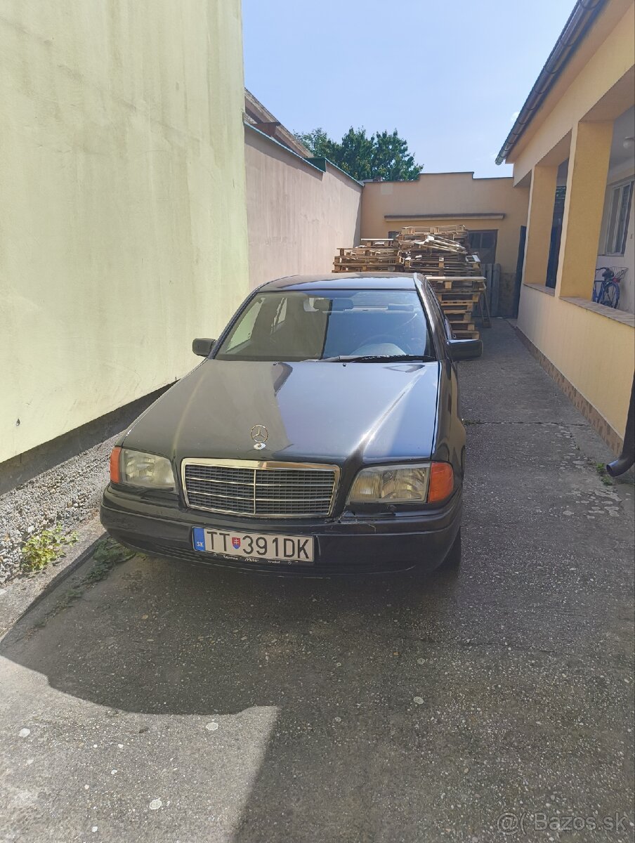 Mercedes w202 Esprit 2.0 benzín