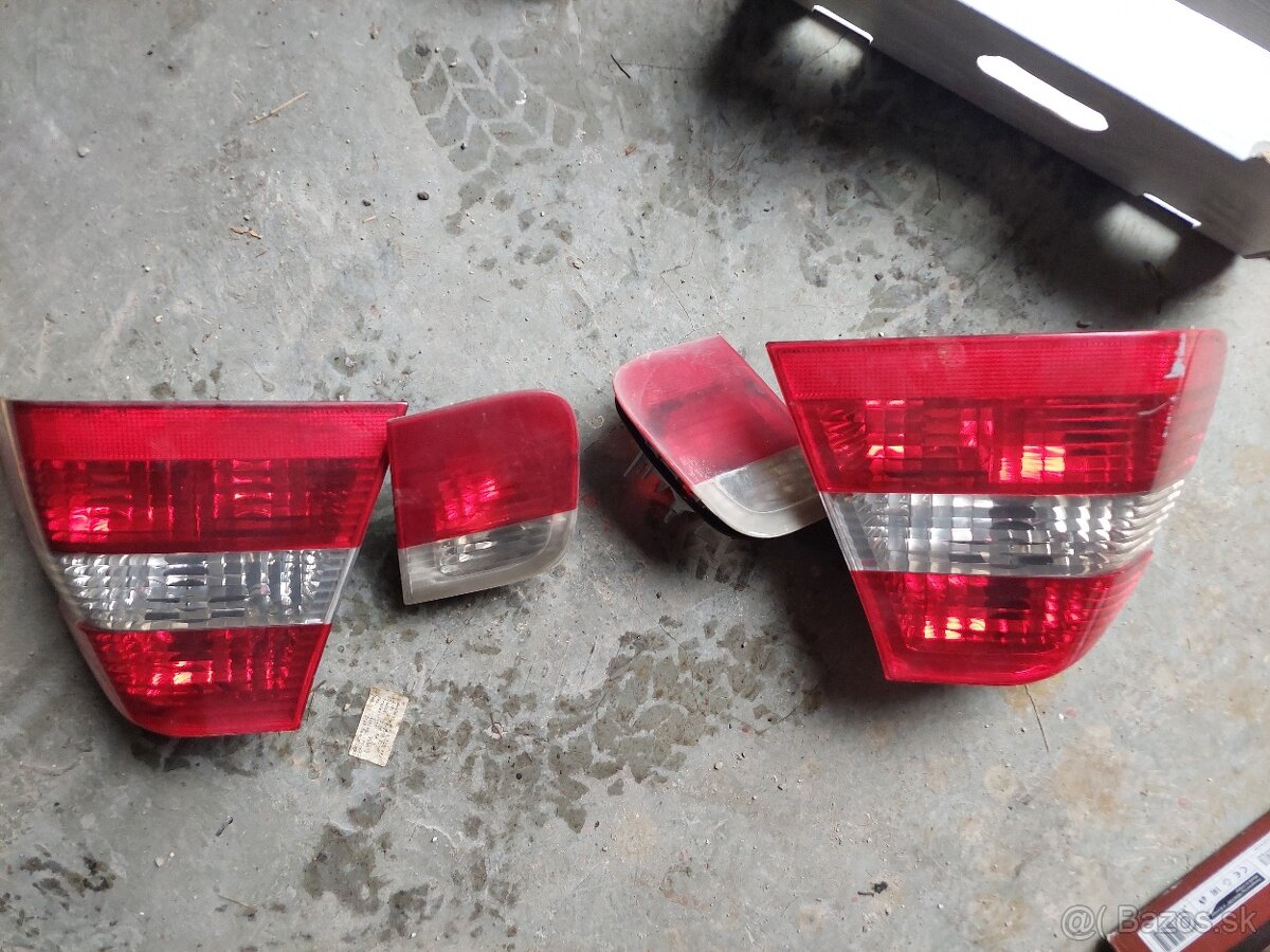 E46 sedan lift zadné svetlá