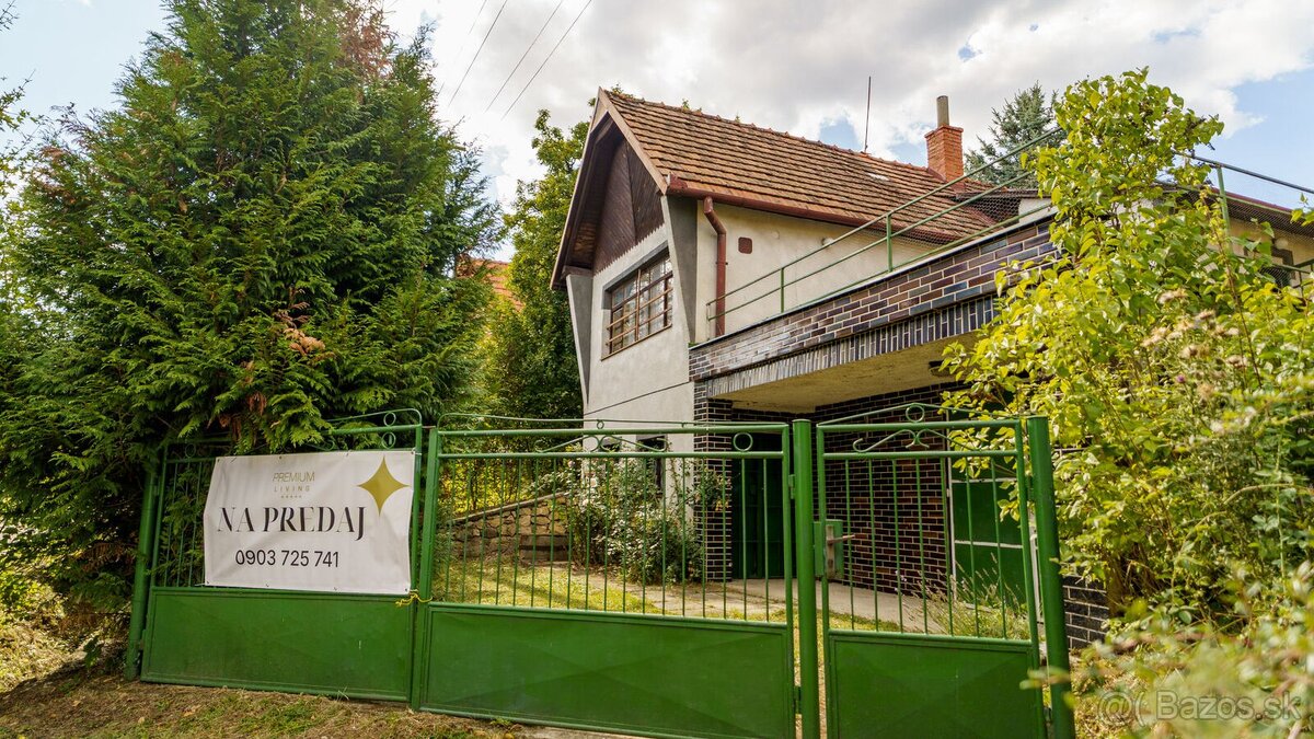 Viničný dom so včelínom