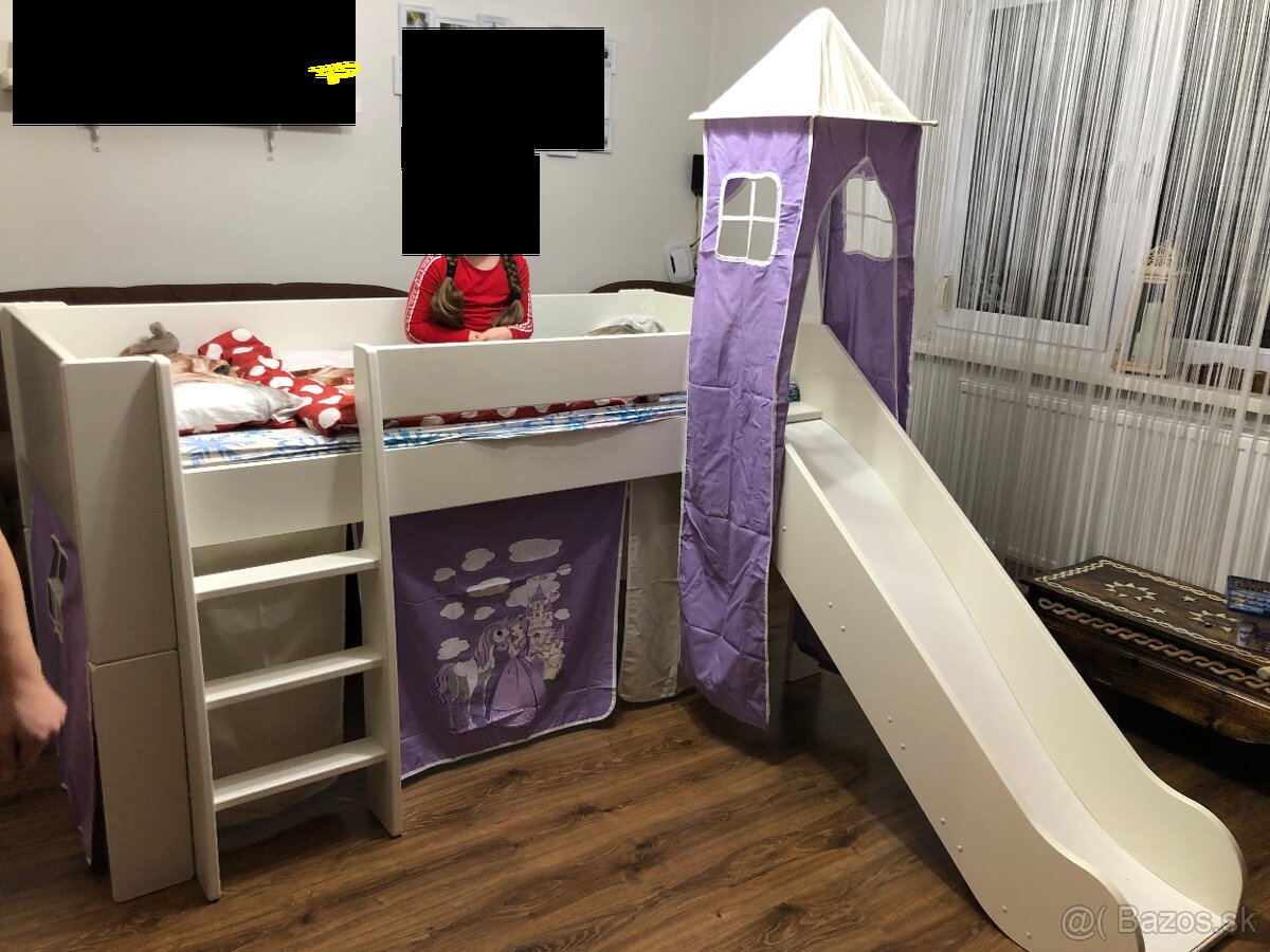 Detská poschodová posteľ so šmykľavkou