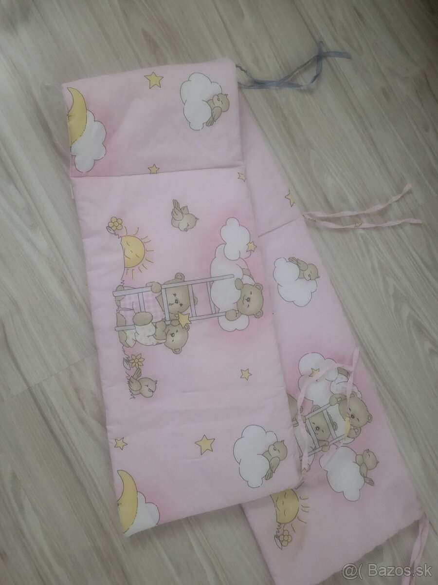 Mantinel do detskej postieľky