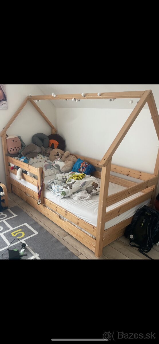 Domčekové postele 200x90 cm