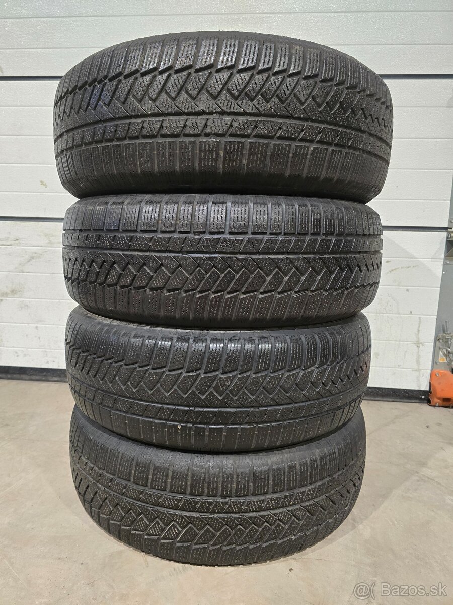 Zimné Pneu 235/65 R17 Continental, Dunlop