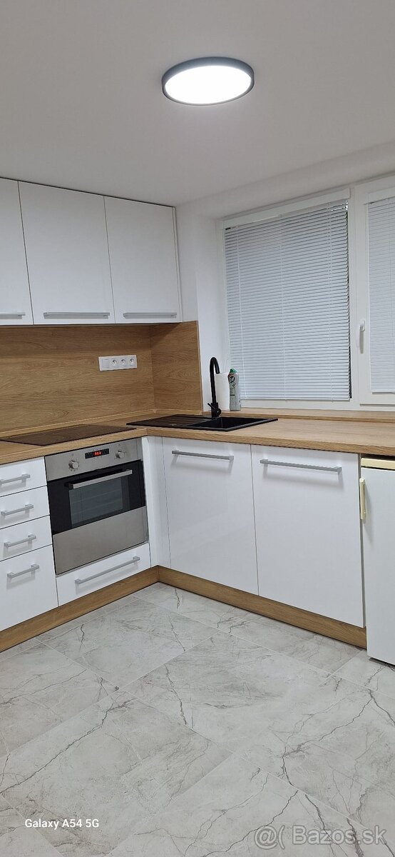 PREDAJ - 3-izbový RD - Blatné