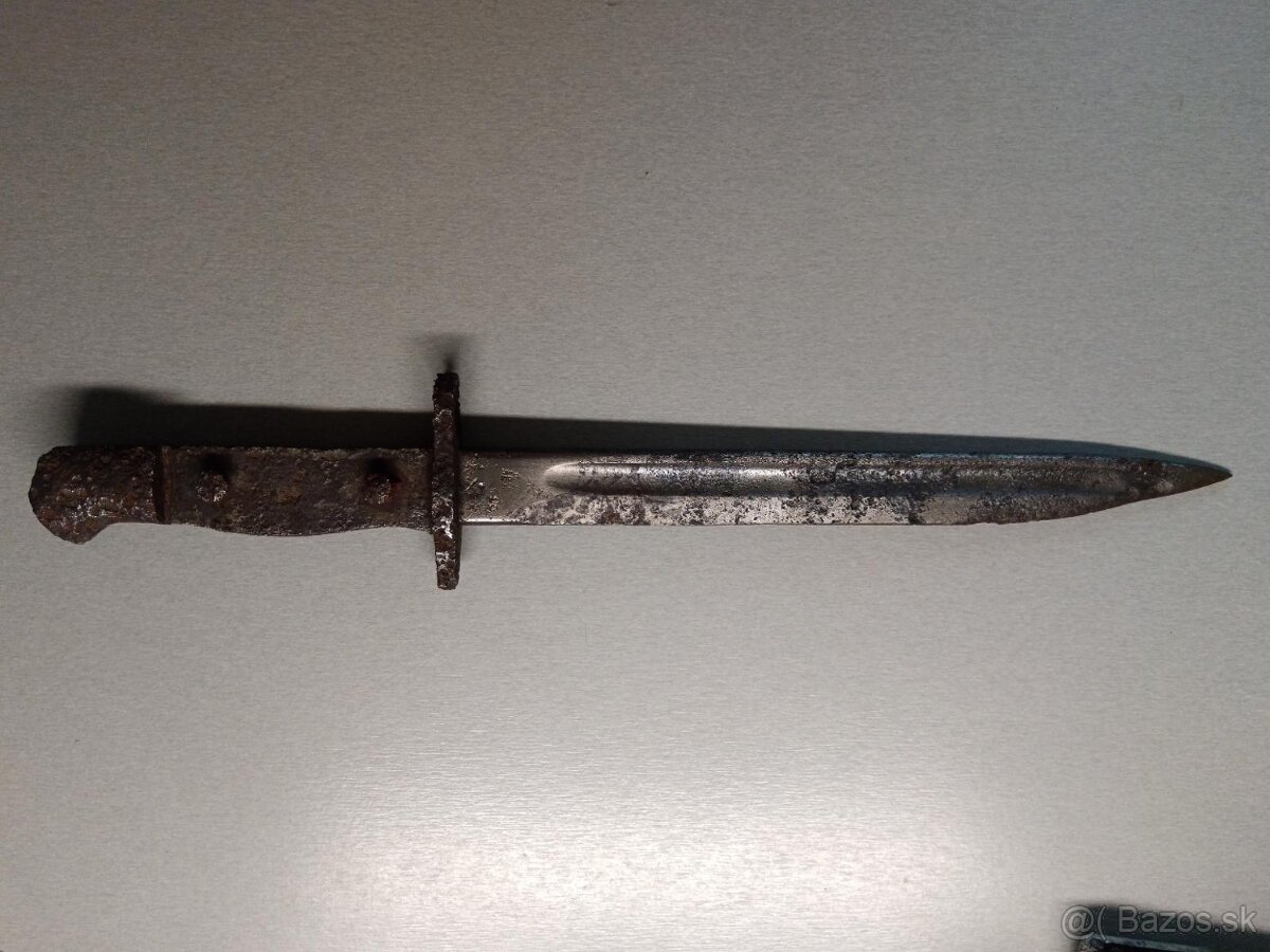 Kopaný bodák Mannlicher 1895