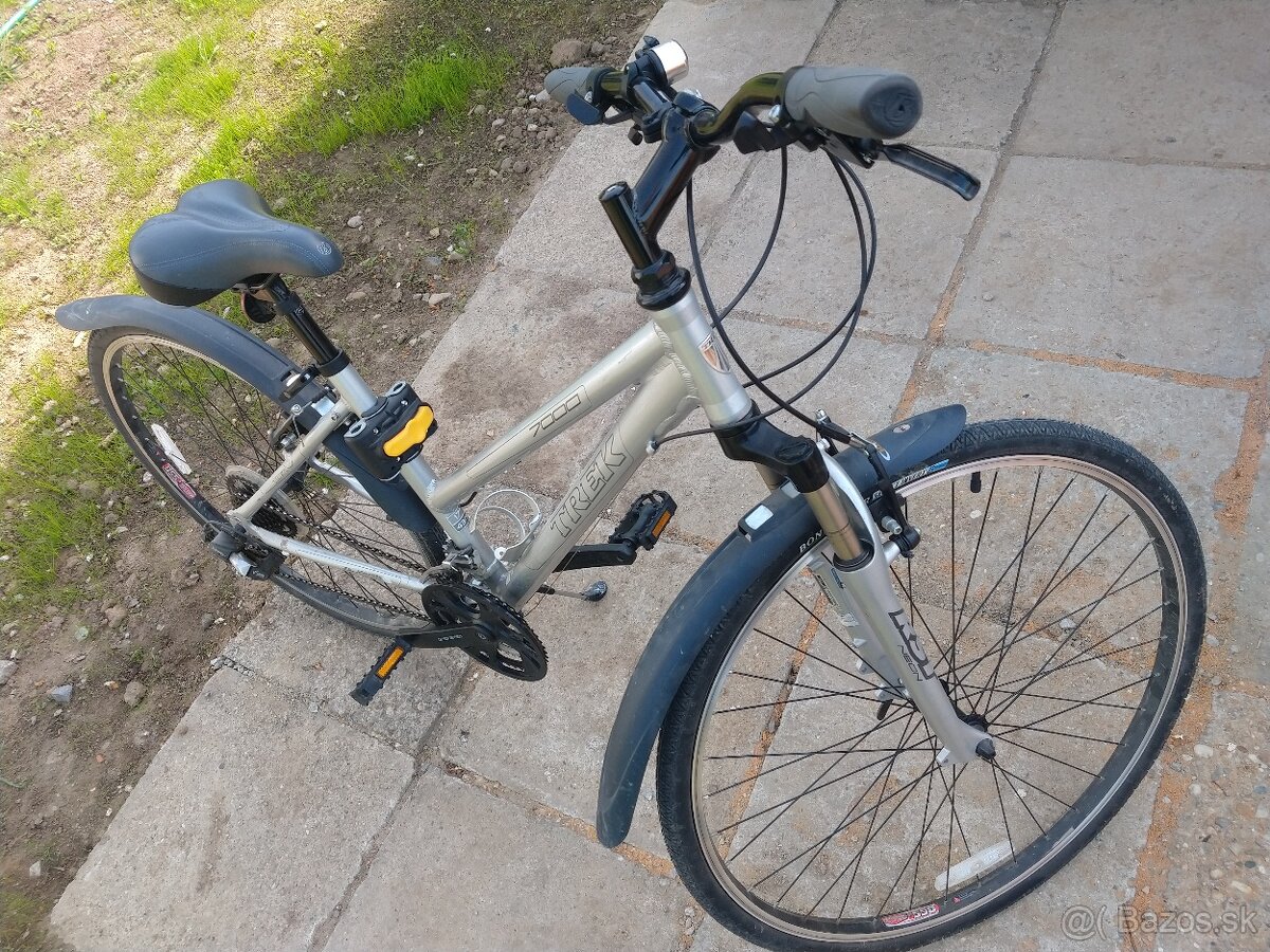 Dámsky bicykel Trek 7000