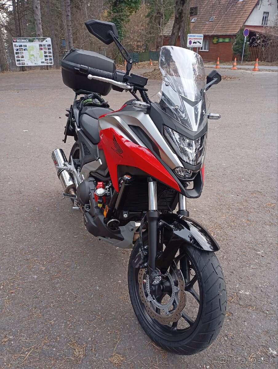Honda NC750X dct