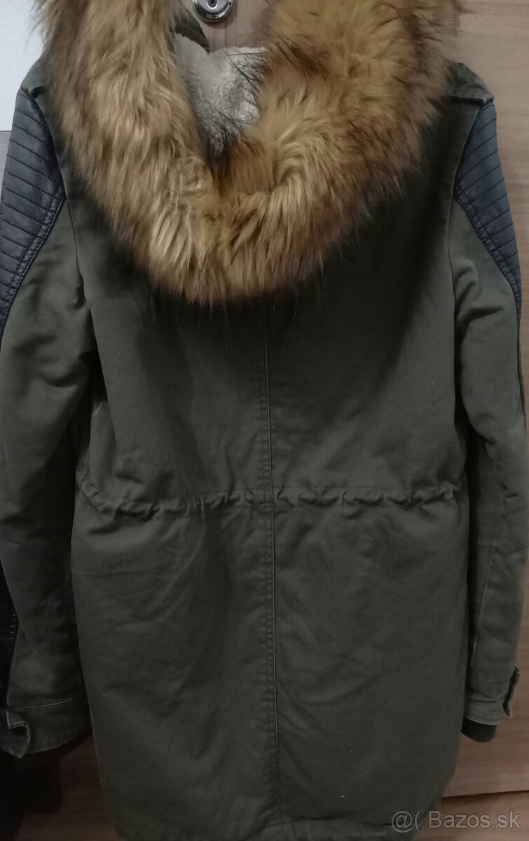 Dámska zimná bunda, veľkosť M