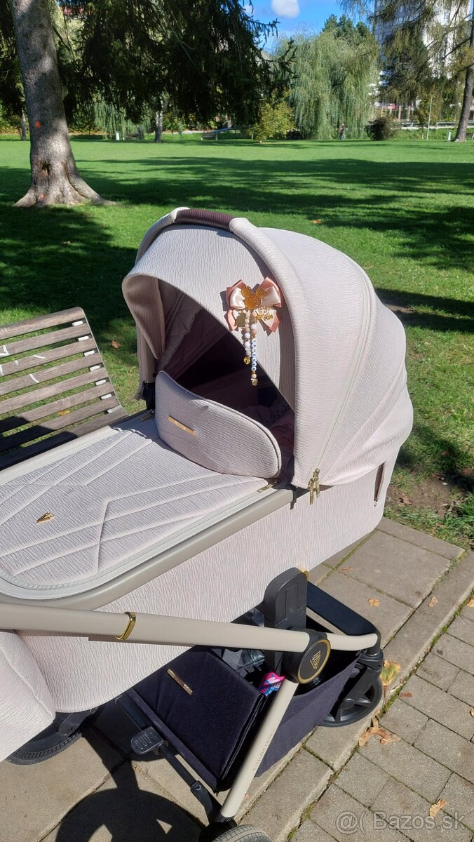 Venicci Tinum Upline