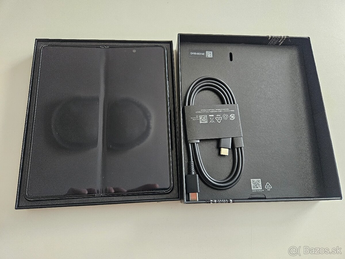 Galaxy Z Fold4