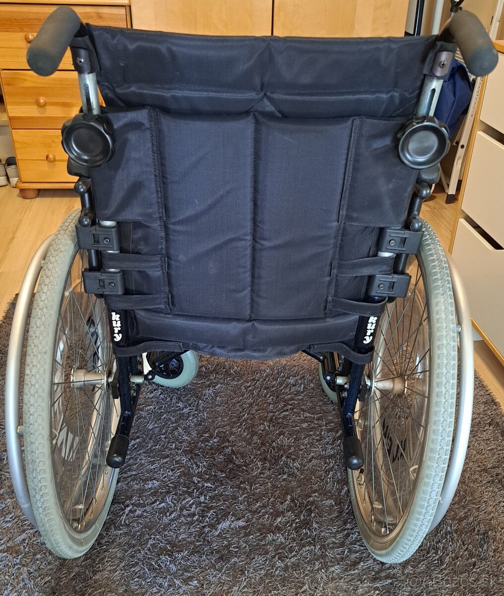 Invalidny vozik