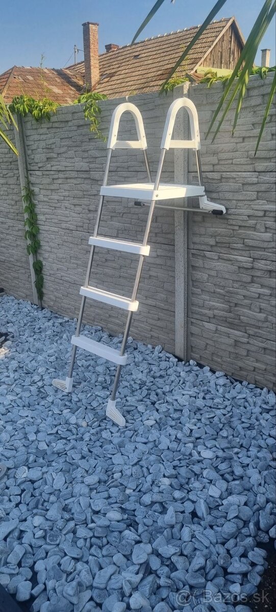 Predám bazénové schodiky