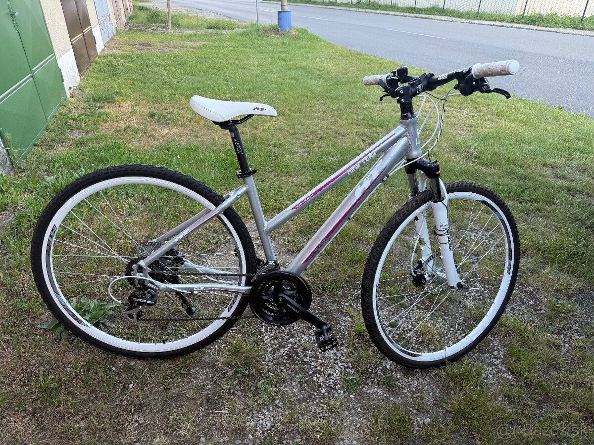 Trekovy bicykel ht