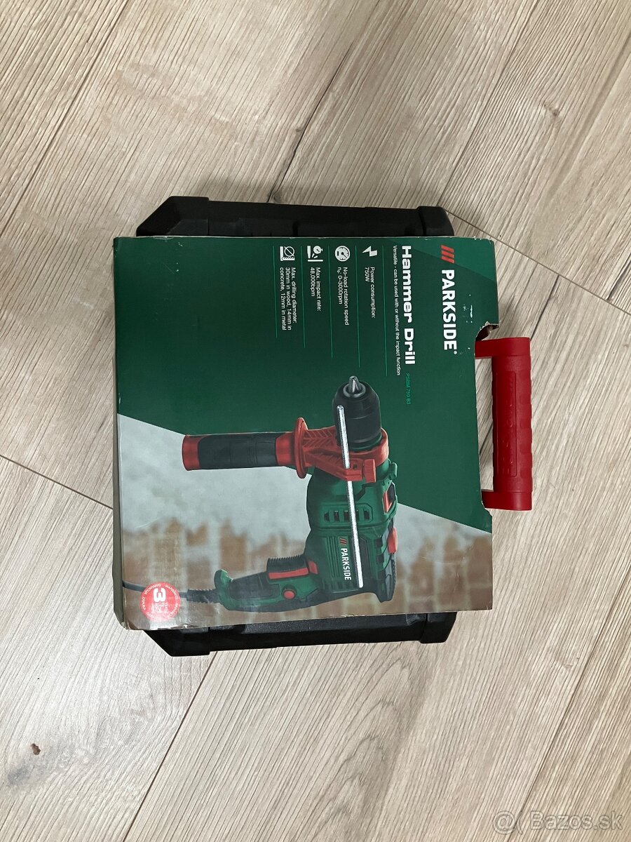 Príklepová vŕtačka