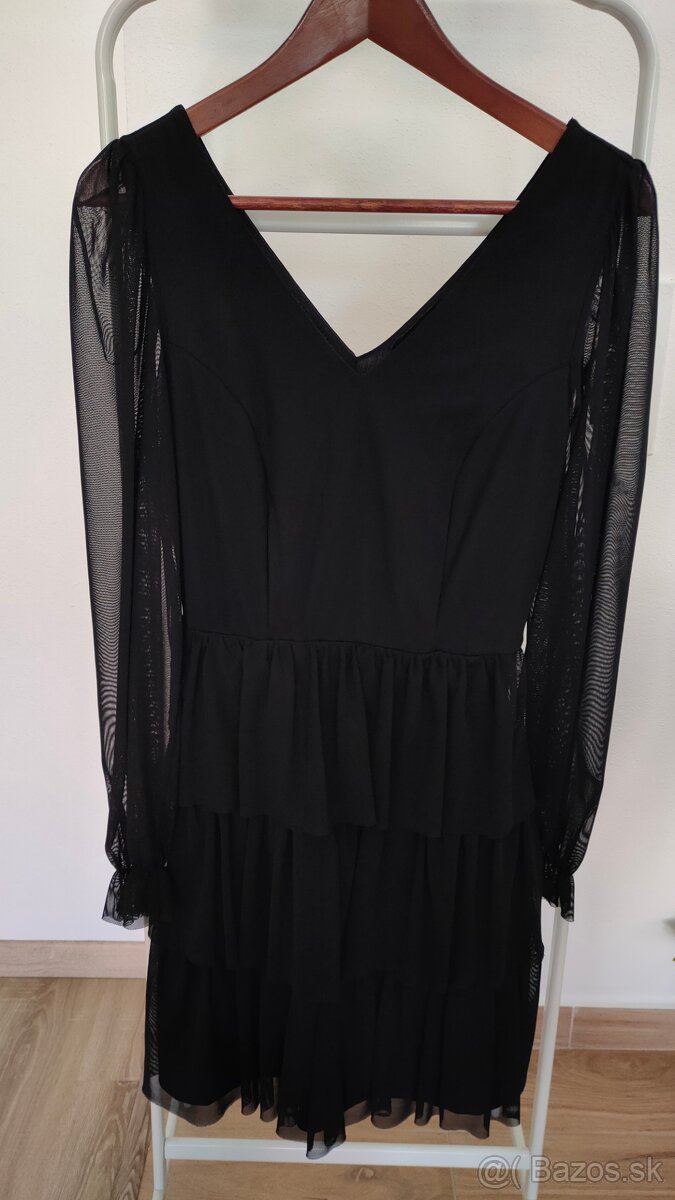 Krásne čierne šaty MOHITO veľ. S /.36