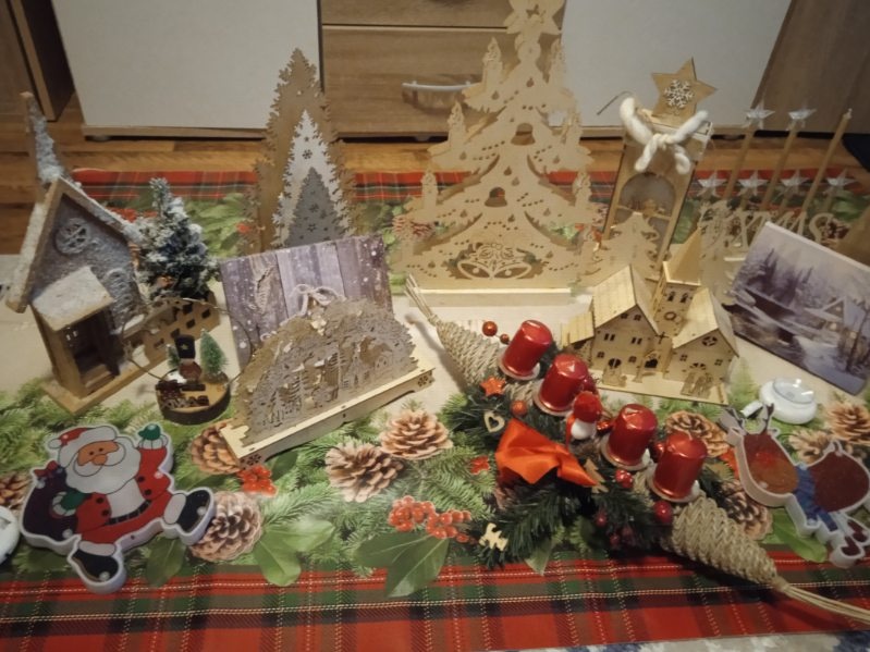 Svietiace vianočné dekorácie