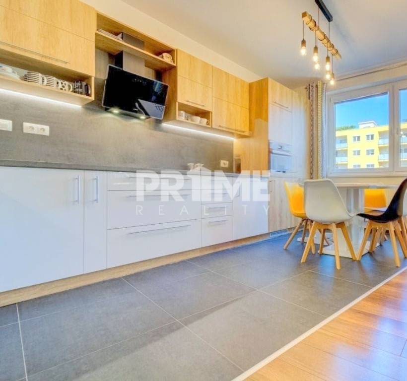 U NÁS MODERNÝ 3i BYT, NOVOSTAVBA, 3 X BALKÓN, KLÍMA,Bosá