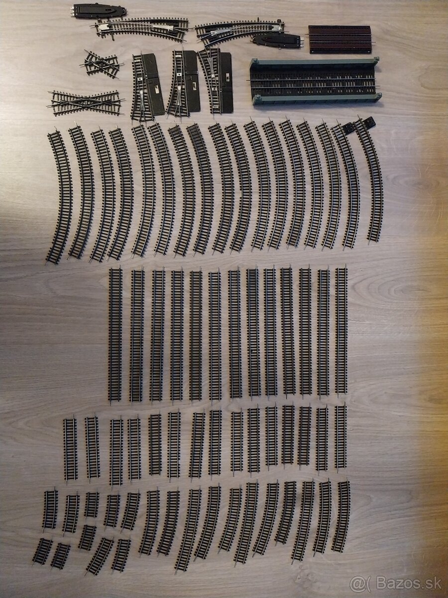 Kolajnice na elektrický vláčik PIKO